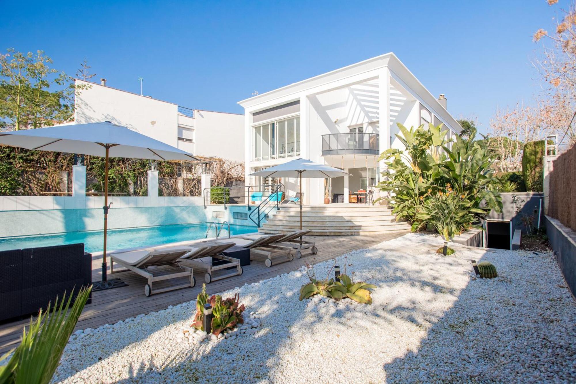 Luxury Villa Cela El El Masnou Exterior foto